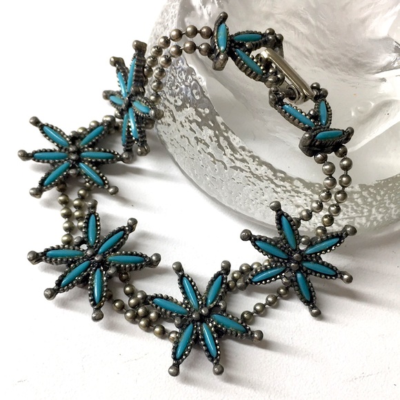Vintage Jewelry - Vintage Turquoise Floral Link Bracelet by Vintage